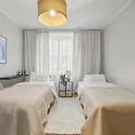 Cozy 2br Oldtown Rooftop Views