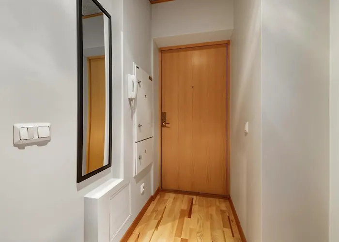 Cozy 2br Oldtown Rooftop Views Daire